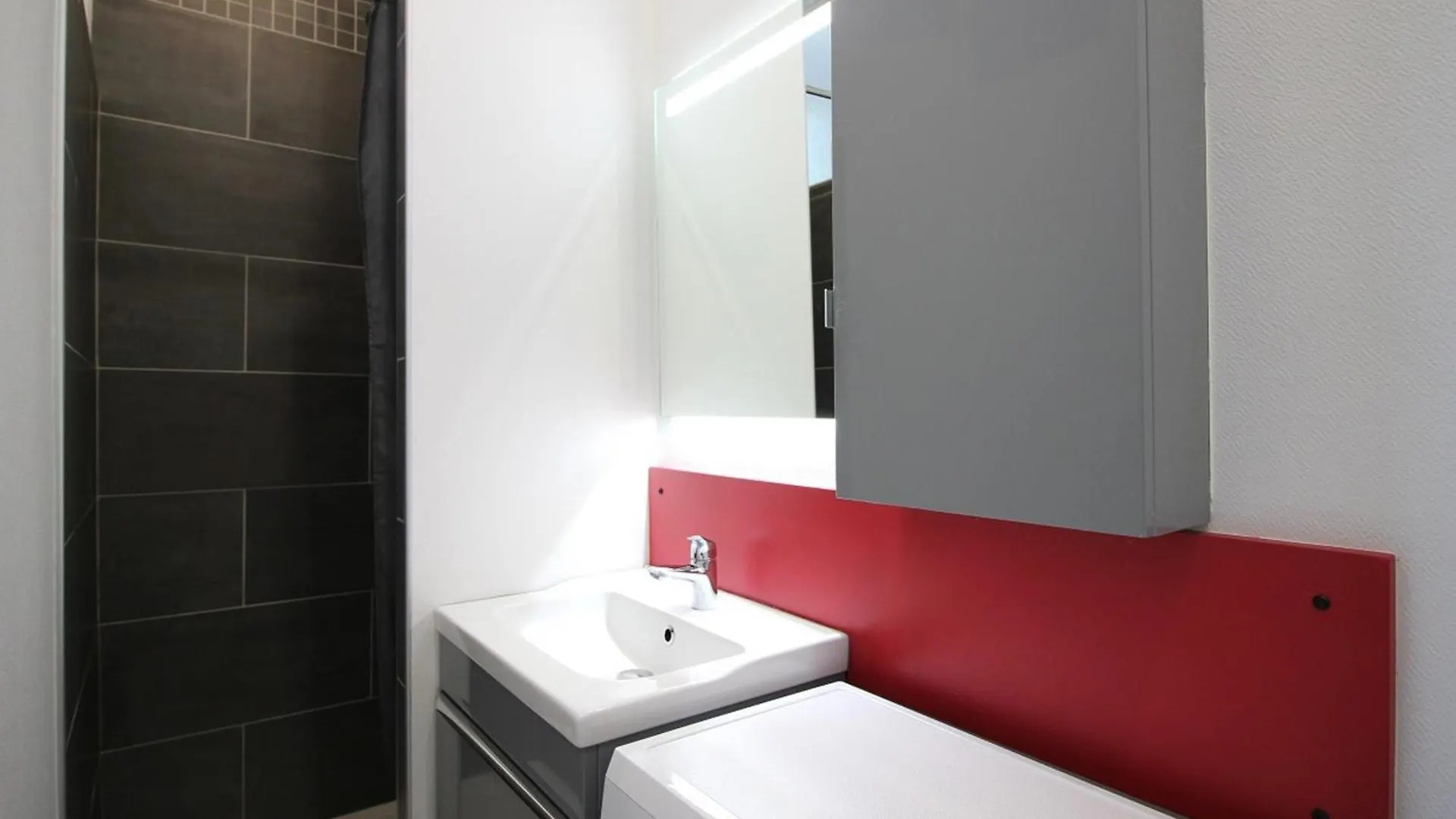 T2 Confortable Avec Wifi Proche Thermes - Fr-1-608-274 La Bourboule Apartment