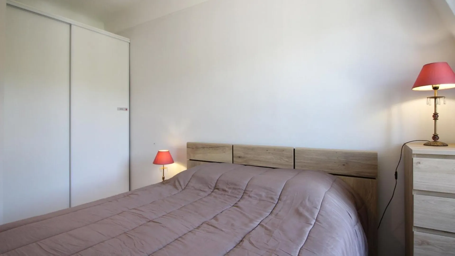 T2 Confortable Avec Wifi Proche Thermes - Fr-1-608-274 La Bourboule 0*,  France